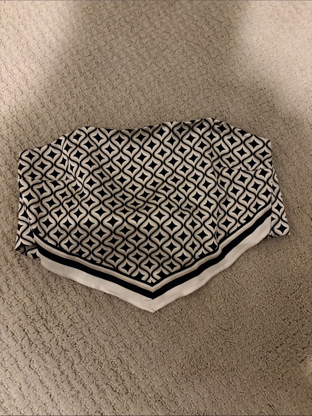 Garage Black and White Geometric Scarf Bandeau - Adjustable